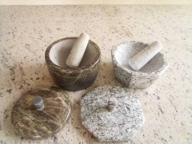 Morteros de piedra artesanales